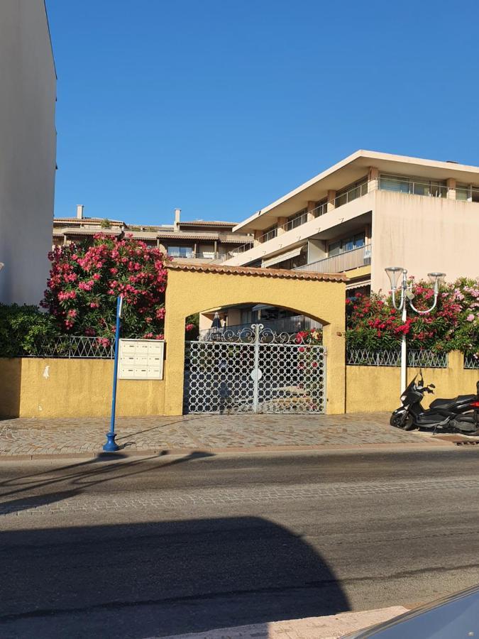Cavalaire Sur Mer Exterior foto
